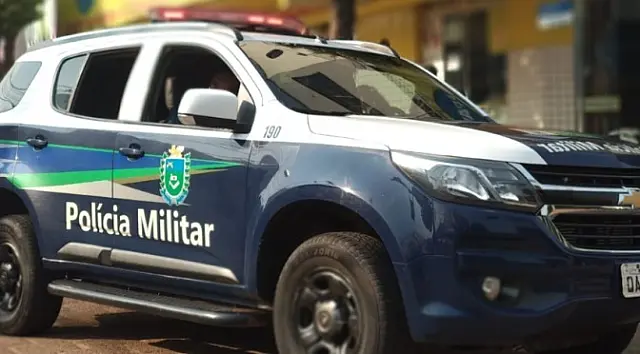 Ladrão aplica gravata em idosa e ameaça esfaqueá-la durante roubo de celular em Aquidauana