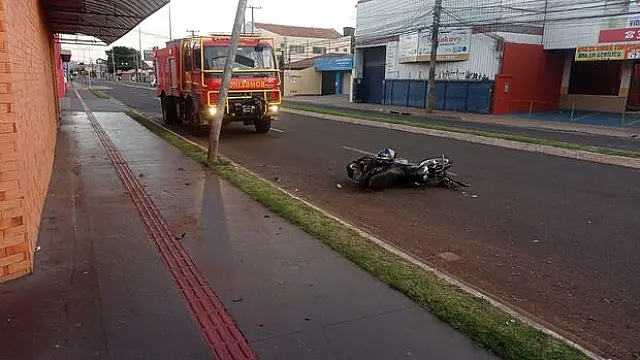 Jovem morre após bater moto em Campo Grande