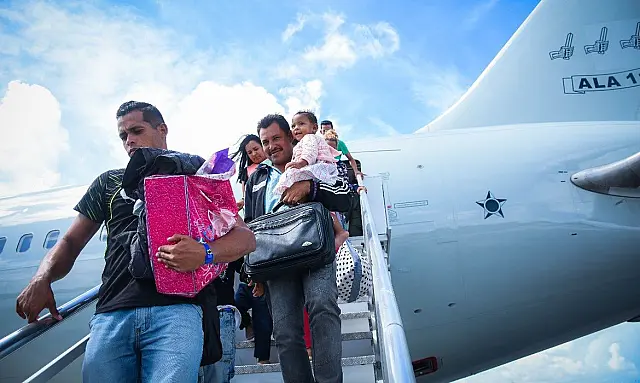 Após operação de acolhimento, metade dos venezuelanos refugiados ficam no Brasil