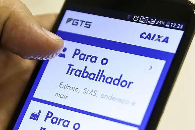 Saque extraordinário do FGTS pode ser feito até hoje