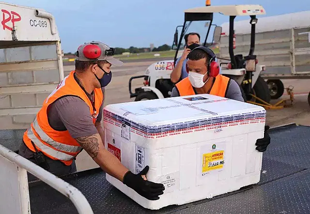 Mato Grosso do Sul recebe 30.420 doses de vacina contra COVID-19 nesta segunda