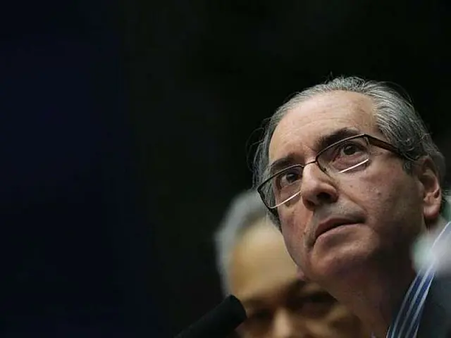 Cunha afasta impeachment após nova pesquisa sobre Dilma