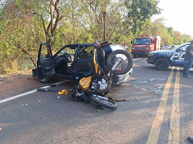 Motociclista atingido na MS-450 sofreu vários ferimentos