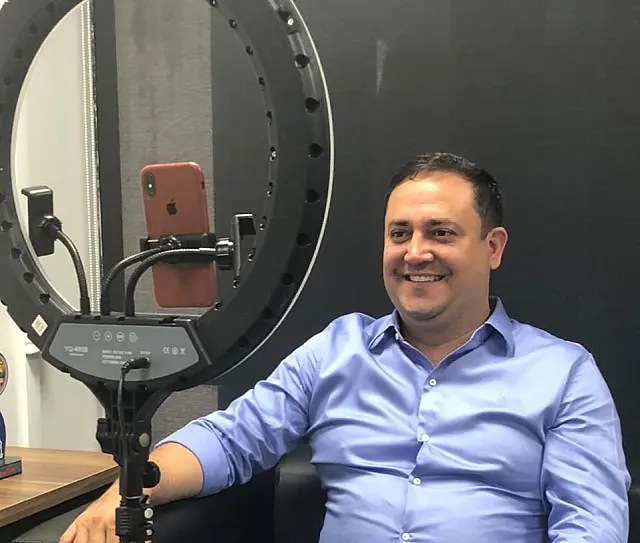 Marcio Fernandes auxilia prefeitos em como habilitar castramóvel do Cidecol