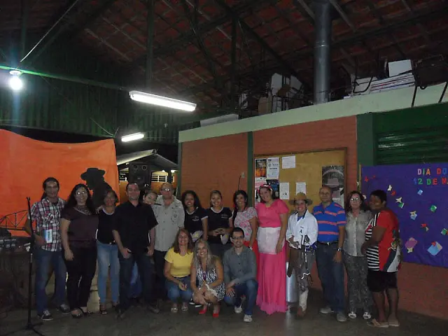 Escola Dóris realiza 'Noite Cultural' em comemoração ao Dia do Bibliotecário