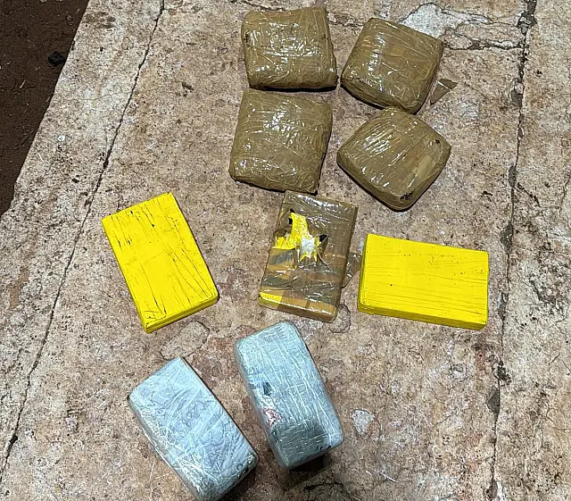 Polícia Civil prende trio por tráfico de drogas na BR-262