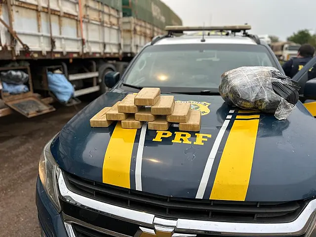 PRF apreende 45 kg de cocaína e maconha em Jaraguari