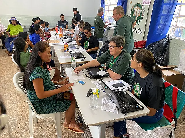 Defensoria atende mais de 100 famílias em ação na Aldeia Jaguapiru