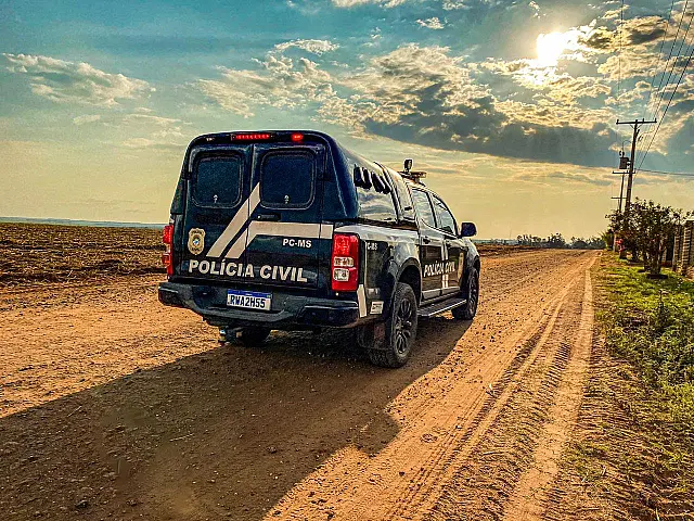 Foragida por assassinato de idoso é presa em Naviraí