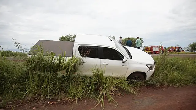 Idosa fica ferida após colisão na BR-060