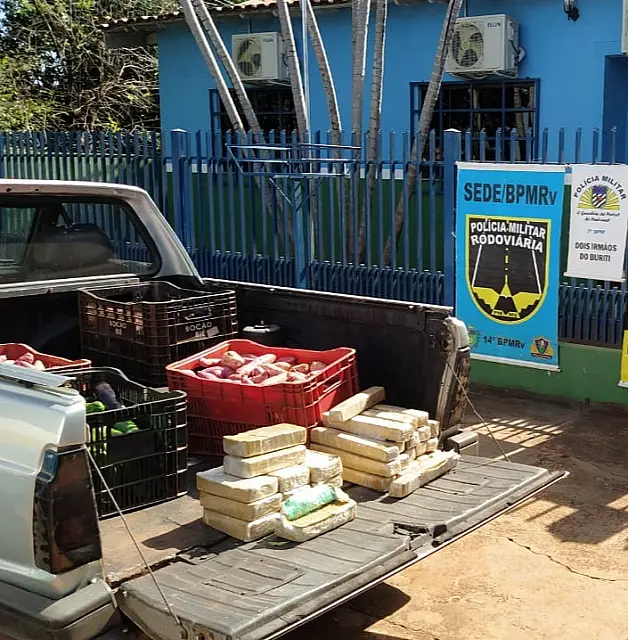 PM de Dois Irmãos do Buriti prende traficante com 24 Kg de maconha e cocaína