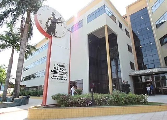 Jovem assediado durante exame será indenizado em R$ 15 mil