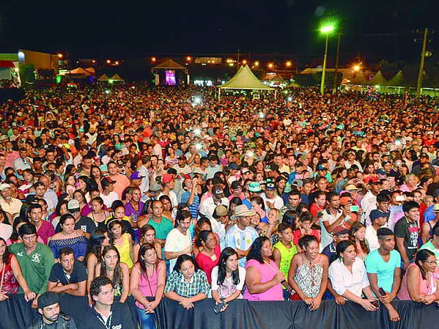 Como em Anastácio, justiça proíbe cidade de usar dinheiro público em festa