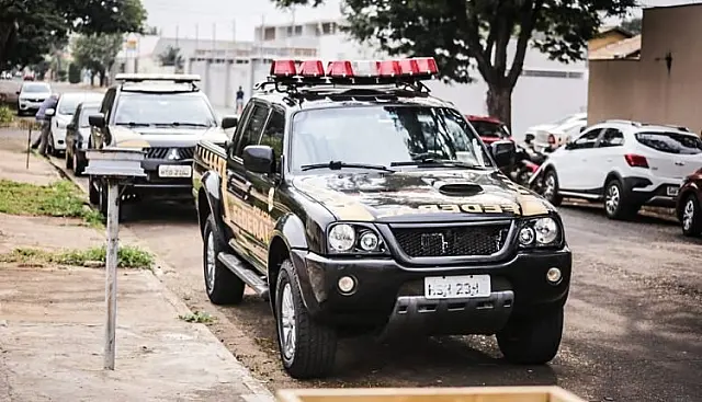 PF cumpre mandados em órgão de saúde indígena em Campo Grande