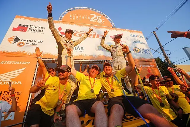 Rally dos Sertões consagra pilotos experientes
