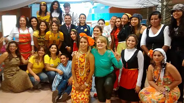Acadêmicos de Turismo da UFMS realizam 1ª Mostra Cultural dos Países da Copa