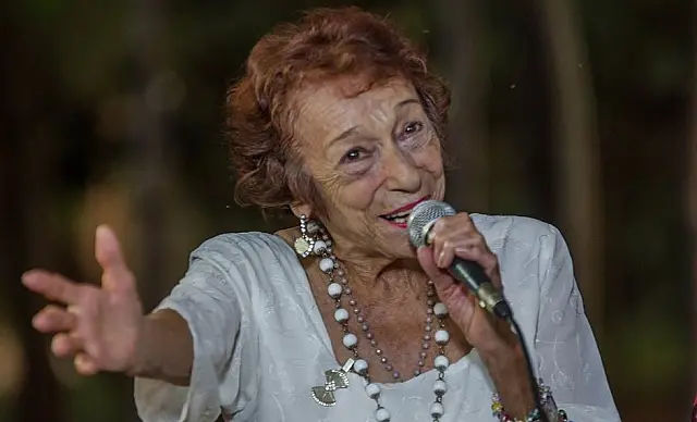 Morre Delinha, uma das mais famosas vozes sul-mato-grossenses