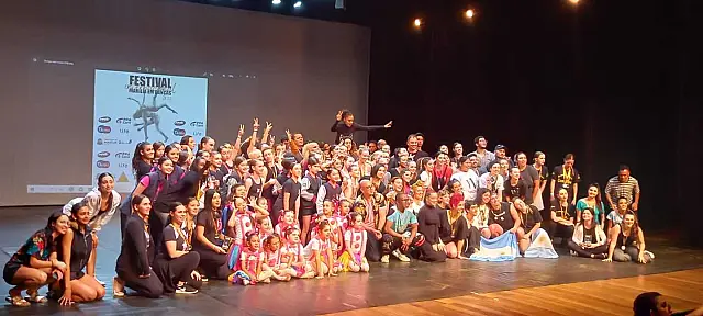 AnastadAnce participa de Festival e ganha 14 premiações em SP