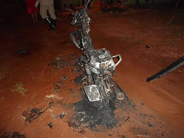 Homem ateia fogo na moto da ex-mulher em Aquidauana