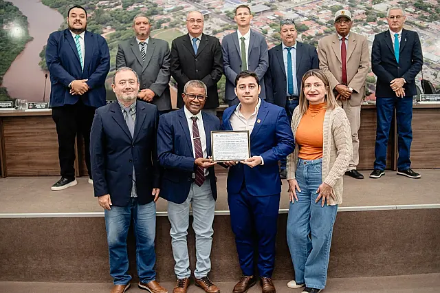 Câmara de Anastácio homenageia perito por atuar em identificação de casal desaparecido