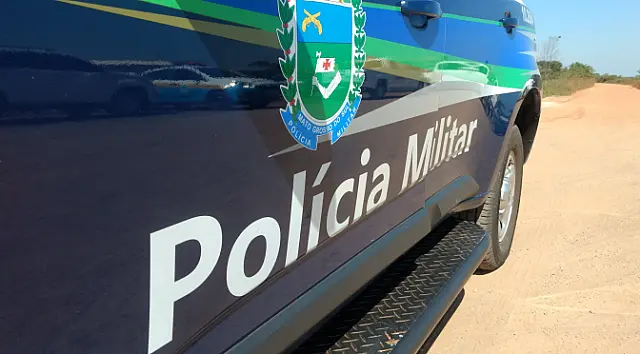Em ações do final de semana, PM prende foragidos e recupera veículo furtado