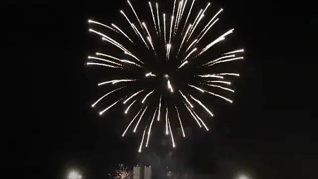 Médicos alertam para acidentes com fogos de artifícios nas festas