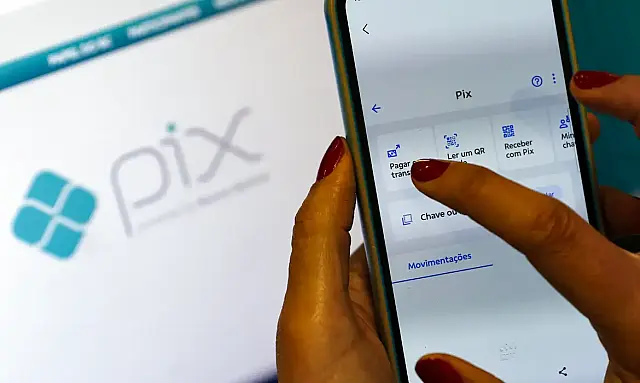 Novas regras do Pix ampliam segurança e permitem uso em contas-salário