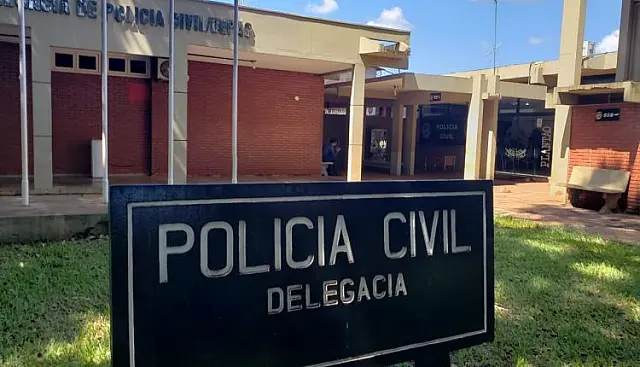 Após discussão, filho de candidato atira 10 vezes contra dono de bar