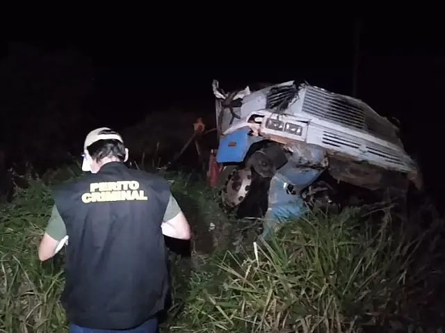 Motorista morre ao cair em ribanceira na MS-430