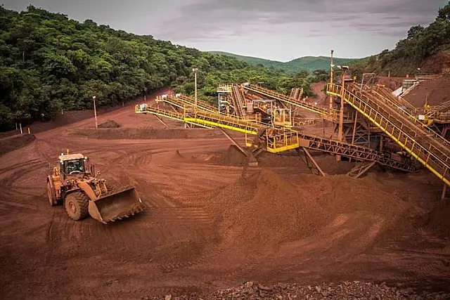 Demanda mundial puxa exportações de minério de ferro do maciço de Urucum