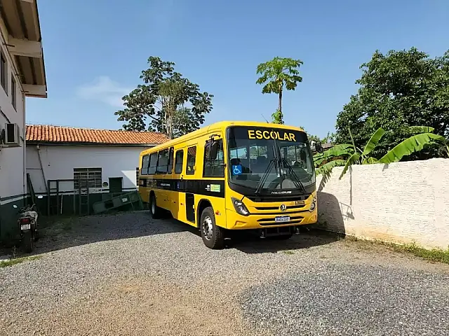 Bonito recebe novo ônibus escolar para atender região de Quati