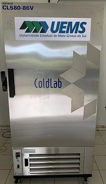 UEMS de Aquidauana cede ultrafreezer para armazenamento de vacinas da Pfizer
