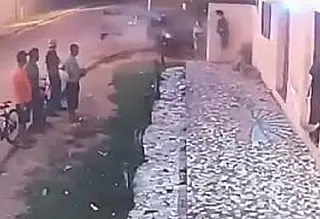 Homem acusado de jogar carro contra ex em Bonito é preso após um ano e meio