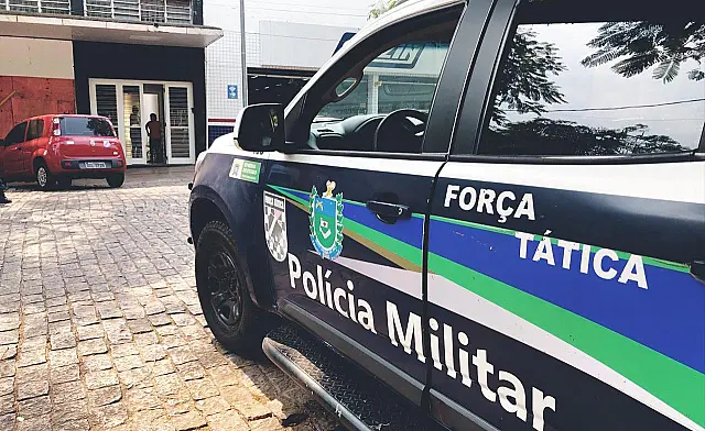PM prende dupla poucos minutos após roubo à mão armada em Corumbá