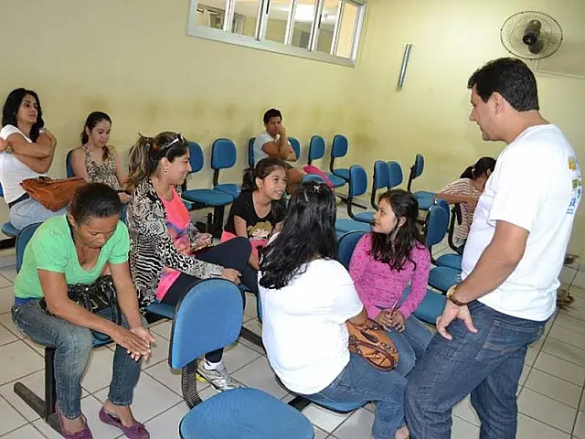 Saúde atende 74 alunos com avaliação visual no CEM