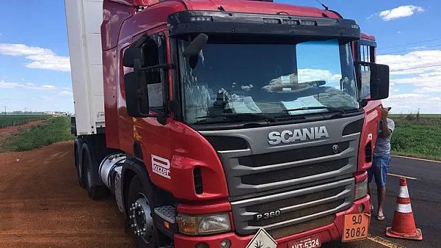 Motorista aciona 'botão do pânico' e bandidos morrem em confronto com a PM