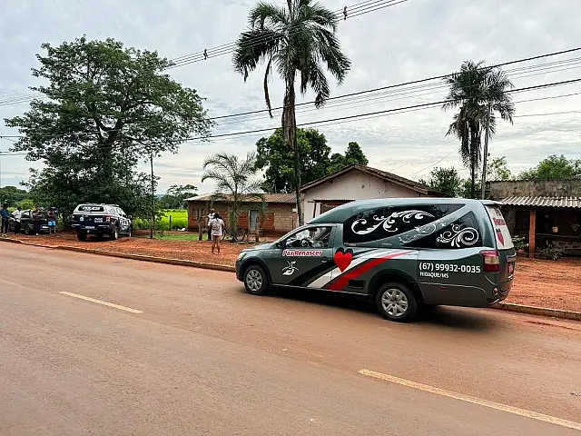 Idoso é assassinado a facadas dentro de casa em Nioaque