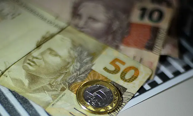 Caixa paga Auxílio Brasil para beneficiários com NIS 9