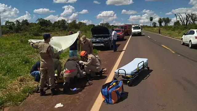 Motorista é atropelado por carreta na MS-134 após descer de veículo em pane