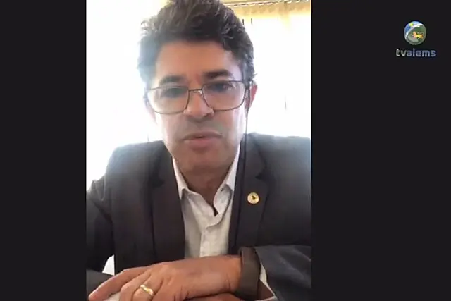 Rinaldo Modesto pede pavimentação asfáltica em Glória de Dourados