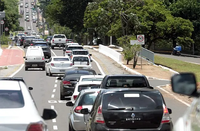 Sefaz mantém desconto e isenção de IPVA 2024 para veículos movidos a GNV