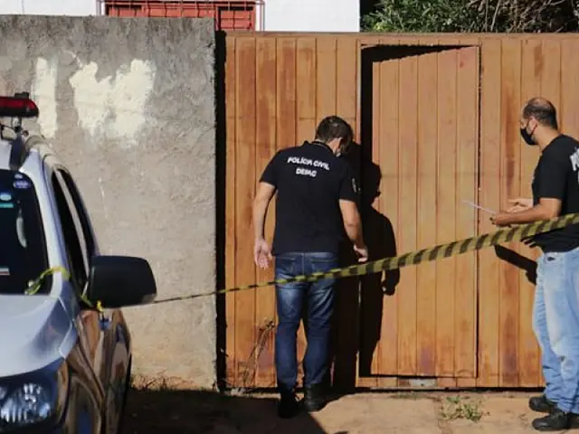 Homem é morto com 7 facadas, no portão de casa, em Campo Grande