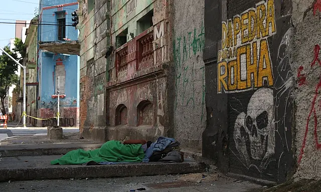 País tem 300,8 mil pessoas em situação de rua