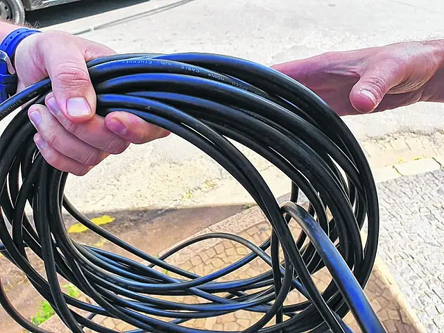 Três homens são presos por furto qualificado de fiação em Aquidauana