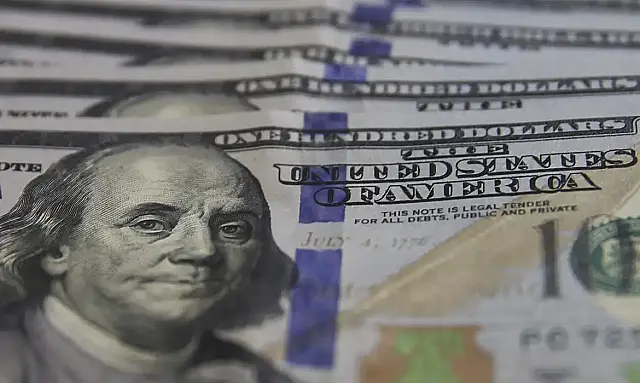 Contas externas têm déficit de US$ 1,3 bilhão em abril