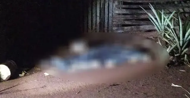 Mulher é assassinada a facadas em assentamento