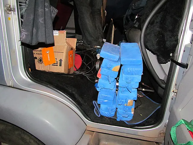 Motorista é preso com 50 quilos de cocaína na BR-262