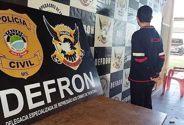 Polícia apreende carga de maconha estimada em mais de 10 toneladas