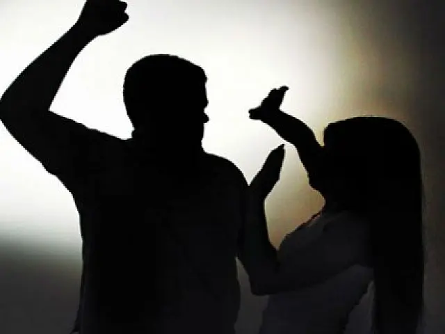 Em Miranda, homem é preso depois de agredir ex com garrafada e socos