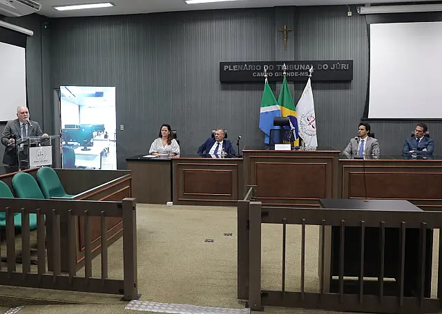 Presidente do TJMS entrega reestruturação do Fórum da Capital